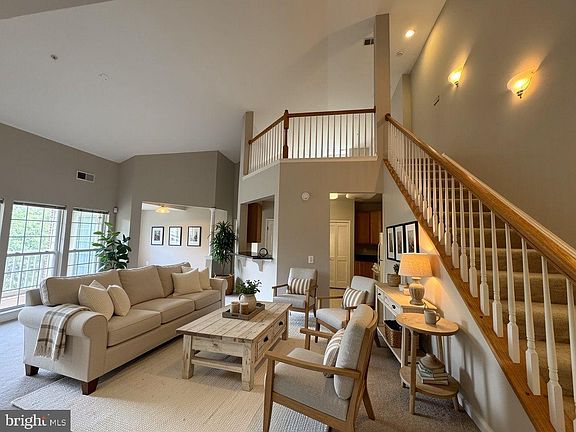 5th image of 6214 Westchester Park Dr #402L
