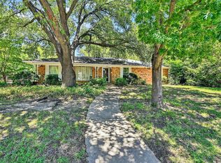225 W Texas St, Sherman, TX 75092