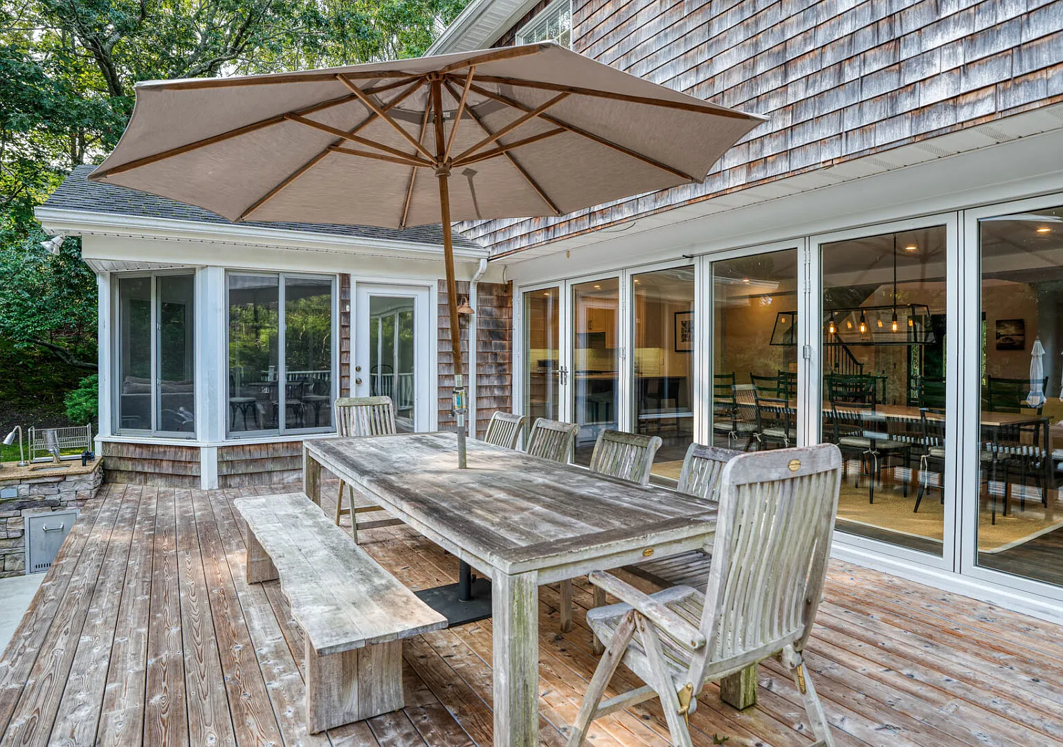 Expansive Modern Sag Harbor Home with Private Heated Pool — Photo 3