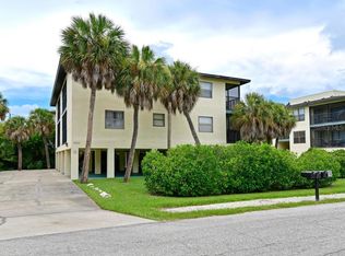 3702 6th Ave APT 4, Holmes Beach, FL 34217