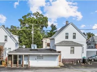 463 Warwick Ave, Warwick, RI 02888