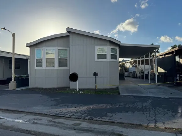 108 S Colombo Ln #108, Tustin, CA 92780