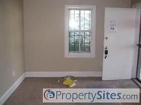 2nd image of 817 W Genesee Ave