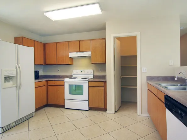 11510 W Windrose Dr, El Mirage, AZ 85335