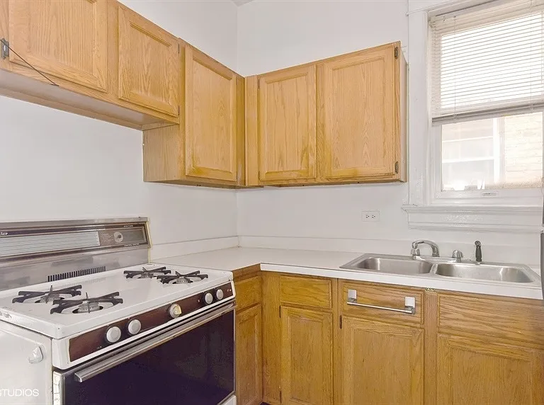 3606 N Racine Ave #3N — Photo 3
