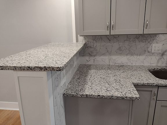 5th image of 651 South Blvd APT 5