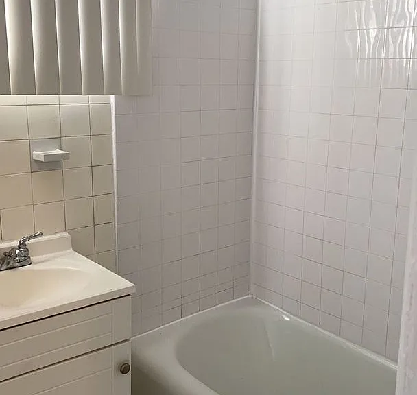 801 - Golden Crest 801 21st Street, LLC — Photo 6
