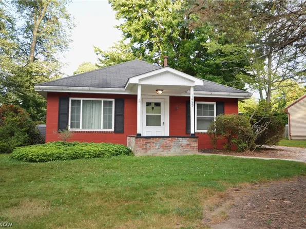 1489 Chapman Ave, Madison, OH 44057