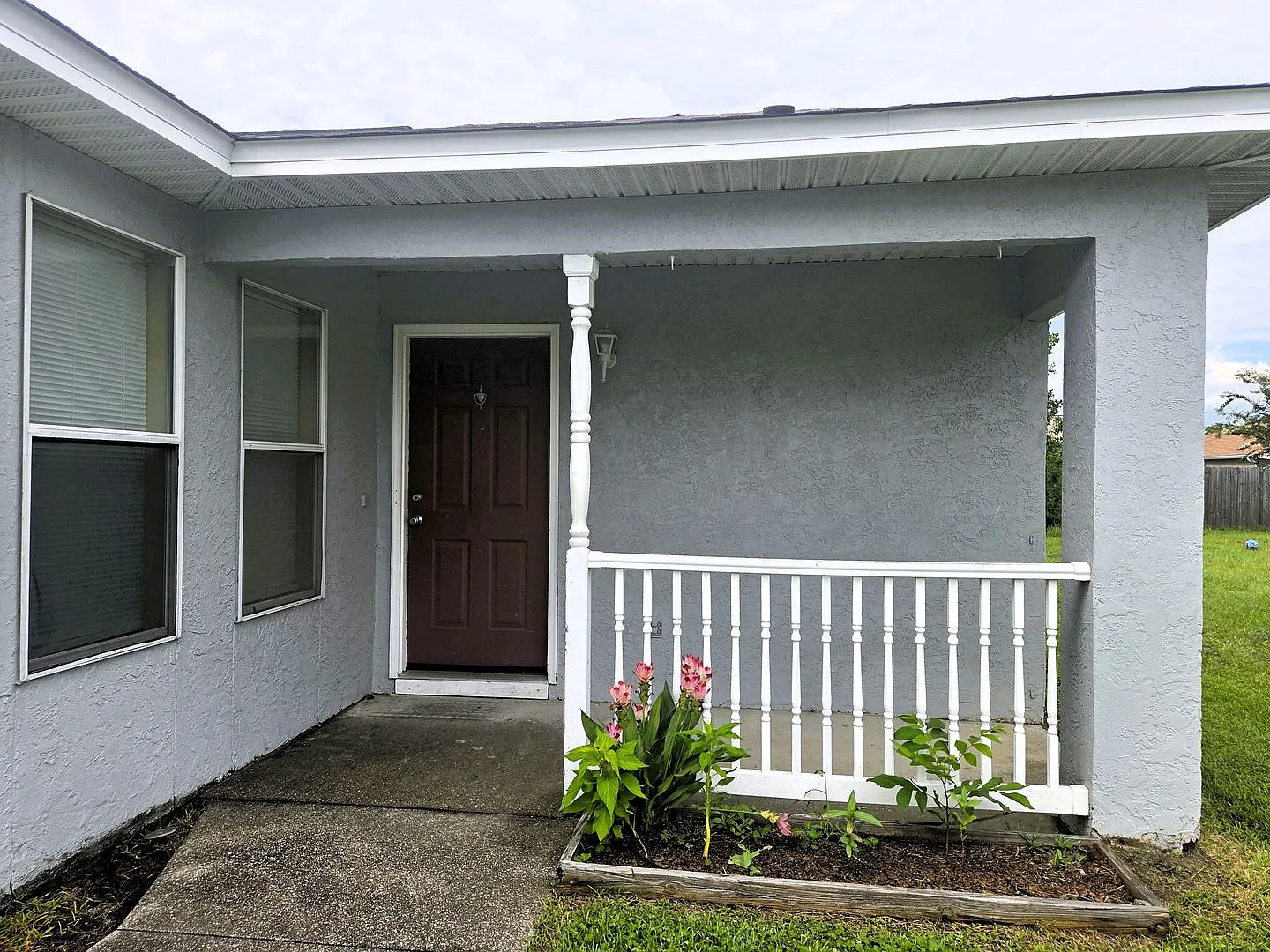 Cozy 3bed/2ba Home, Centrally Located W/Access To Shopping, Dining & Tyndall Afb! *Special: 1/2 O... — Photo 2