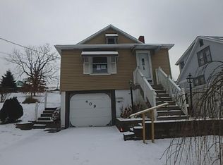409 Wylie Ave, Elizabeth, PA