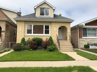 3724 N Oriole Ave, Chicago, IL