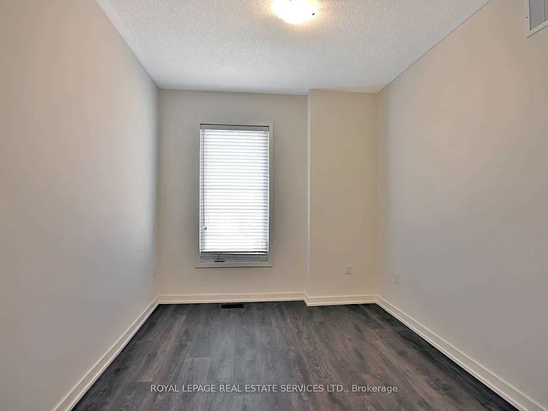 3191 Ernest Appelbe Blvd — Photo 26