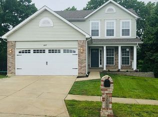 2669 Ruddy Ridge Dr, High Ridge, MO 63049