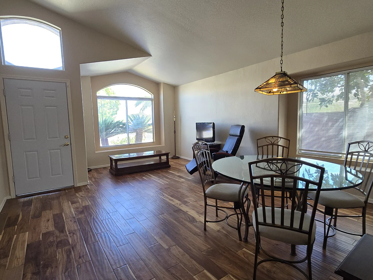 1125 East Montoya Lane - 1 — Photo 4