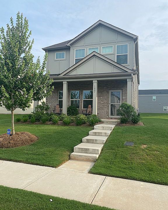 1st image of 1007 Amberley Crossing Dr