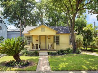 1004 Lawrence St, Houston, TX 77008