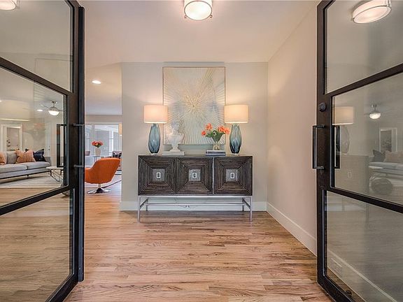 4th image of 7431 Baxtershire Dr