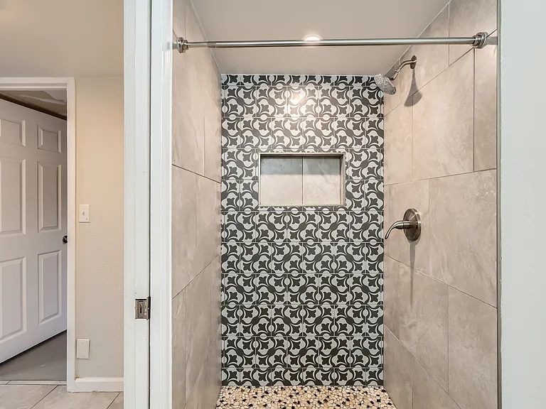 3066 S Wolff St — Photo 16