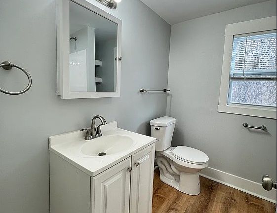 2nd image of 336 Nesbitt St #2
