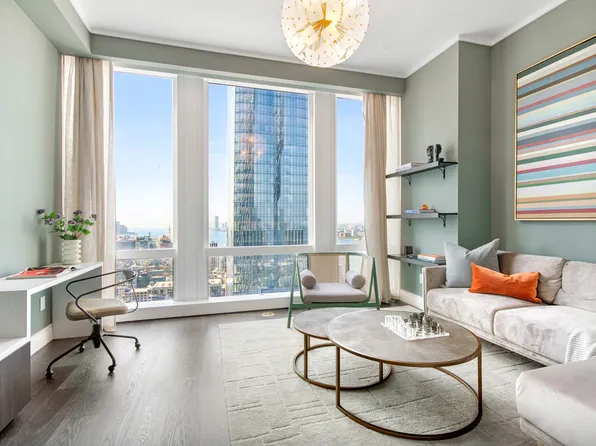 35 Hudson Yards image 9 of 17