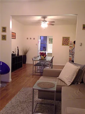 Rented by R New York | media 73