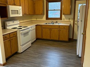 4240 Menga Dr #1, Schenectady, NY 12304