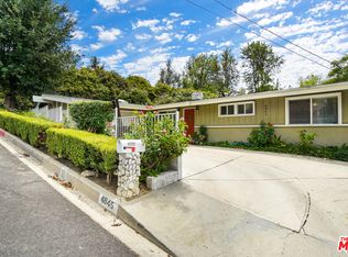 4845 Rosa Rd, Woodland Hills, CA 91364