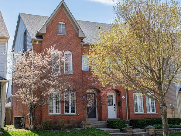 98 Georgian Dr, Oakville, ON L6H 6V1