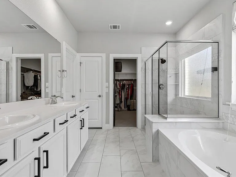 1317 Highwater Dr — Photo 21