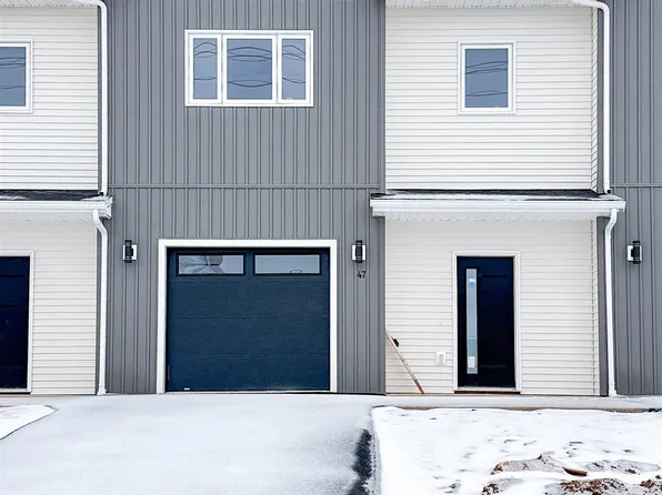 47 Emily Dr, Charlottetown, PE C1C 0Z4