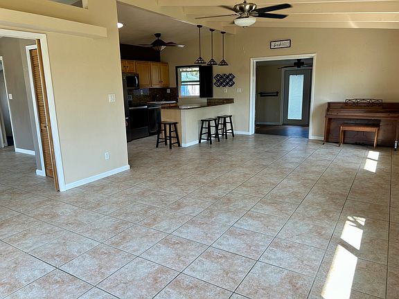 5th image of 7119 Emily Dr