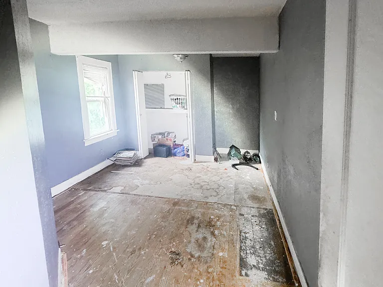 612 Neubert Ave — Photo 6