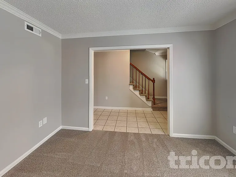 7400 Palmetto Ct — Photo 14