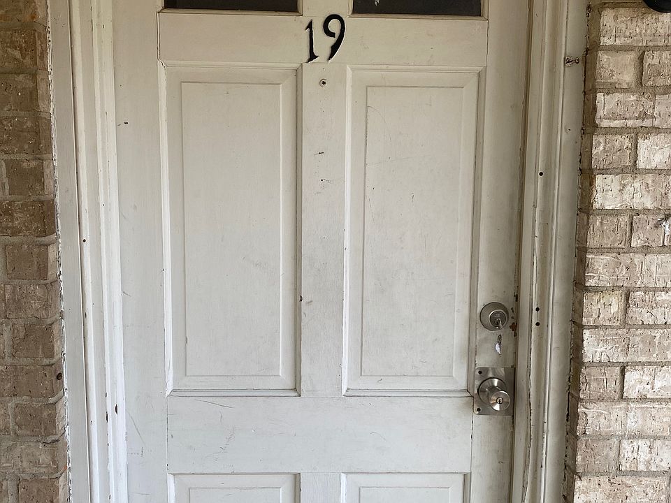 1st image of 511 Blake St APT 19