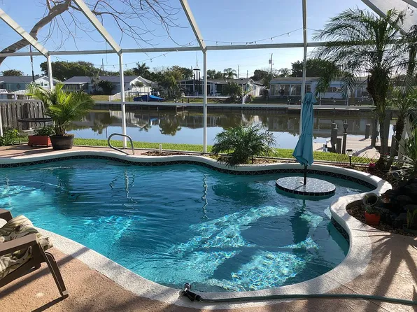 1060 N Montego Bay Dr, Merritt Island, FL 32953