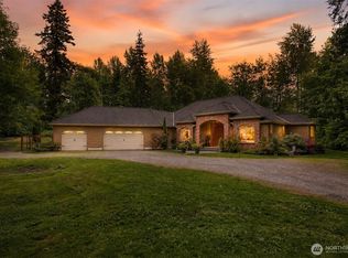 2139 H Street Rd, Blaine, WA 98230