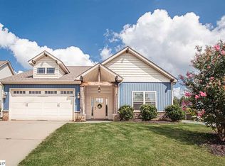 2 Gamesford Ct, Simpsonville, SC 29680