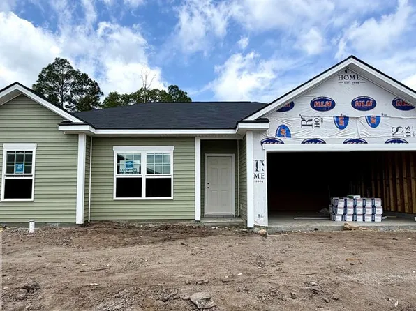 258 Juniper Dr, Hinesville, GA 31313