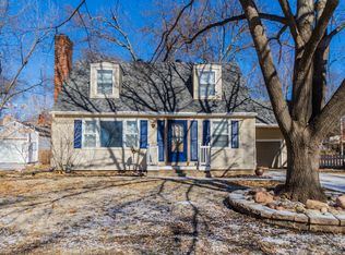 2916 SW 20th St, Topeka, KS 66604