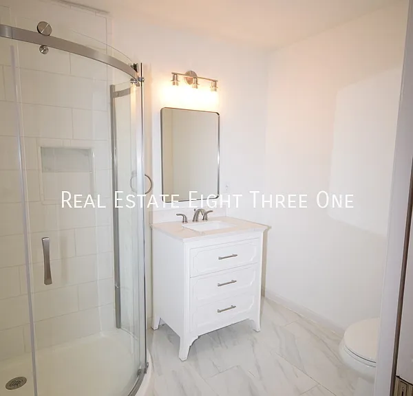 202 Stanford St — Photo 8