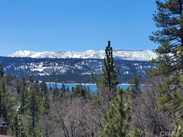 1179 Ridge Rd, Fawnskin, CA 92333