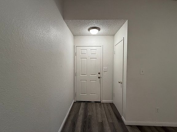 2nd image of 808 Saint Helena Pl