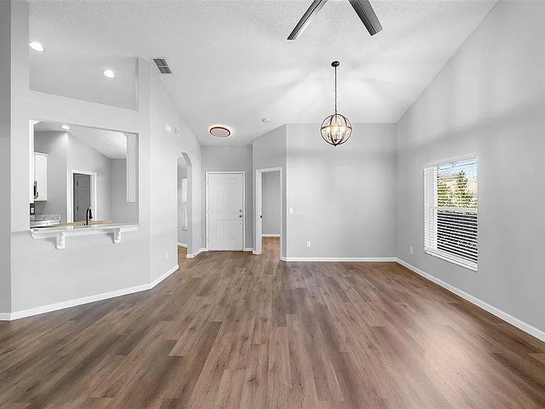 846 Grand Hughey Ct — Photo 8