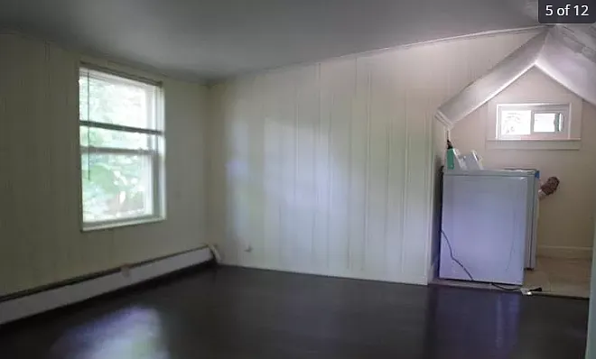 26 Courter Ave — Photo 5