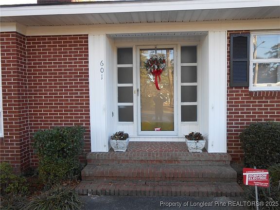 5th image of 601 W 26th St