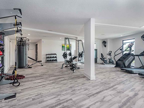 4th image of 4450 Tropea Way Unit 1206