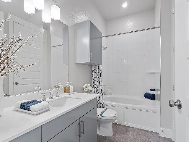 Bathroom Bathroom
