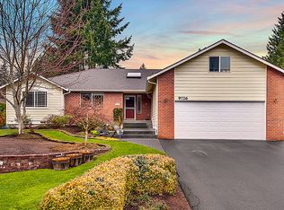 9726 NE 198th St, Bothell, WA 98011