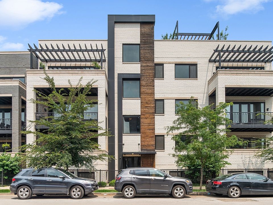 1st image of 1334 W Walton St #1W