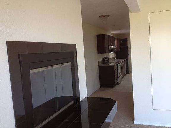 4th image of 2417 11th Ave E APT 3